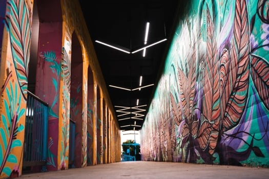 background alleyway